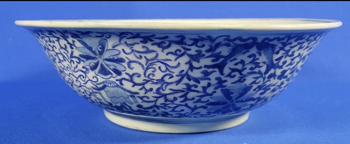 古玩陶瓷青花纏蓮?fù)胝嫫疯b賞圖