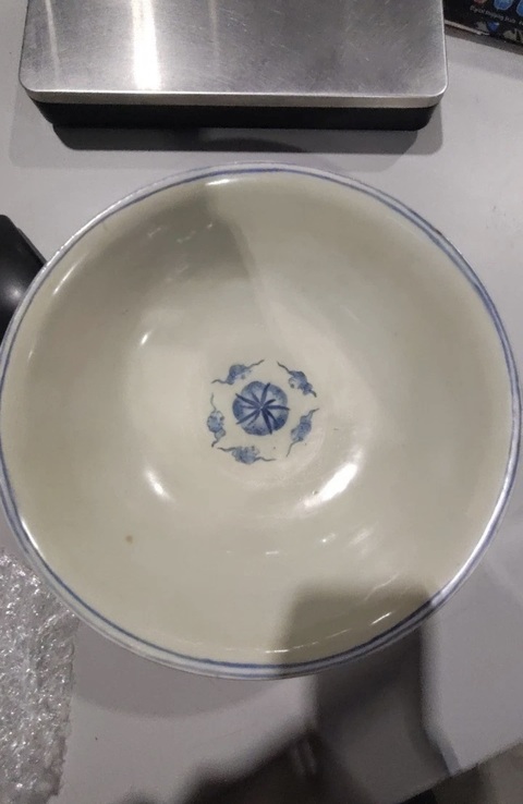 古玩陶瓷青花纏蓮?fù)胝嫫疯b賞圖