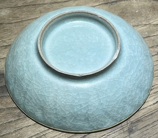 古玩陶瓷龍泉青瓷刻仰蓮紋洗真品鑒賞圖