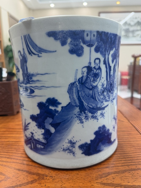 古玩陶瓷青花人物紋筆海真品鑒賞圖