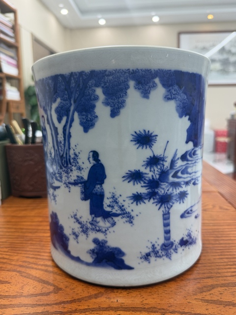 古玩陶瓷青花人物紋筆海真品鑒賞圖