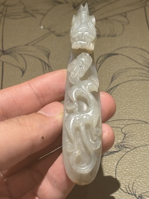 古玩玉器元·蒼龍教子玉鉤真品鑒賞圖