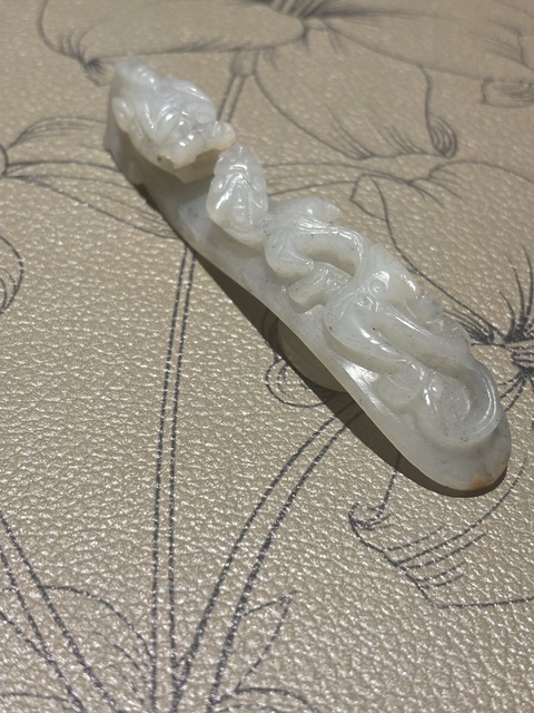 古玩玉器元·蒼龍教子玉鉤真品鑒賞圖