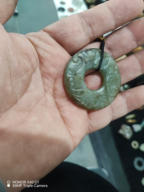 古玩玉器和田玉雕“螭龍紋璧”真品鑒賞圖