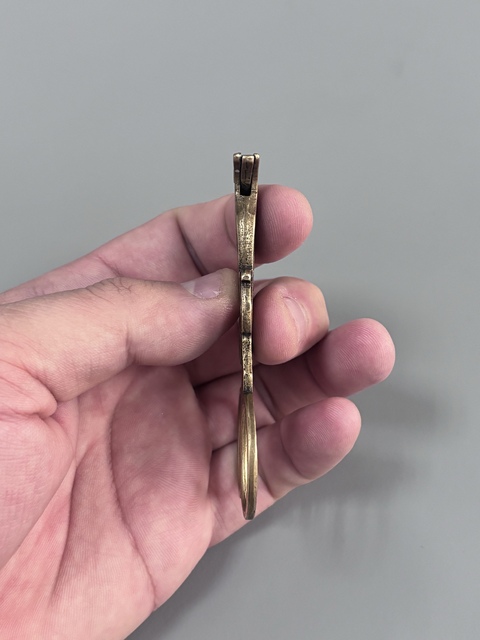 古玩銅器黃銅剪刀真品鑒賞圖