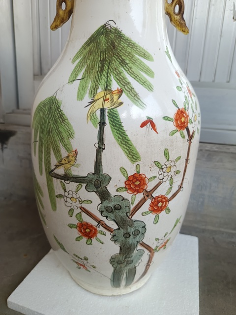 古玩陶瓷花鳥紋雙松葉耳撇口瓶拍賣，當前價格298元