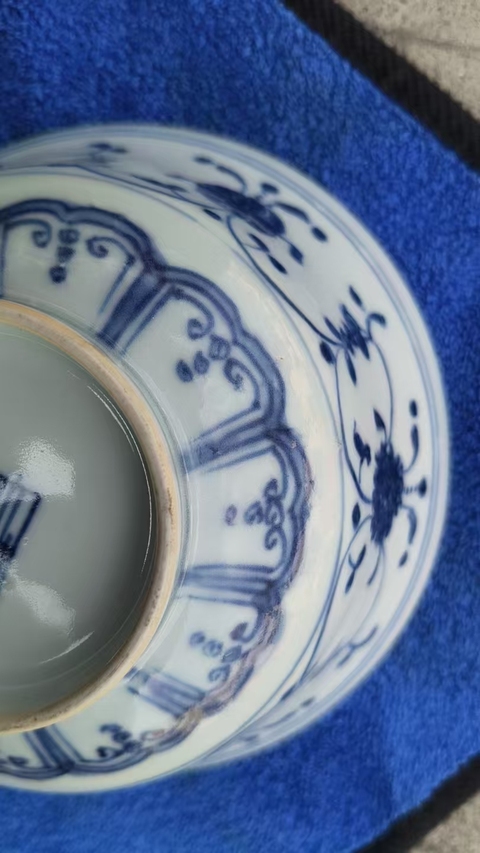 古玩陶瓷青花碗真品鑒賞圖