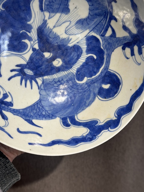古玩陶瓷青花過墻龍紋碗［日本瓷］真品鑒賞圖