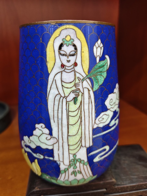 古玩銅器景泰藍賞瓶真品鑒賞圖