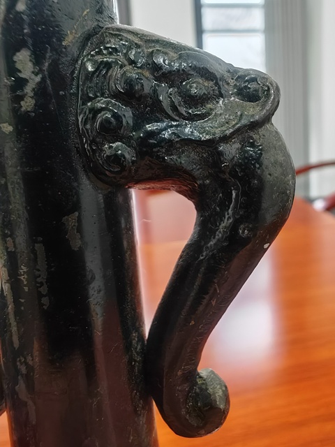 古玩銅器燭臺真品鑒賞圖