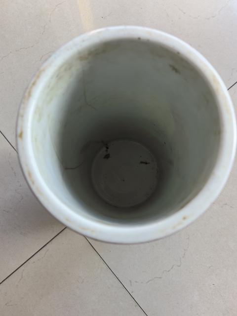 古玩陶瓷胭脂紅開光淺絳彩人物紋帽筒真品鑒賞圖