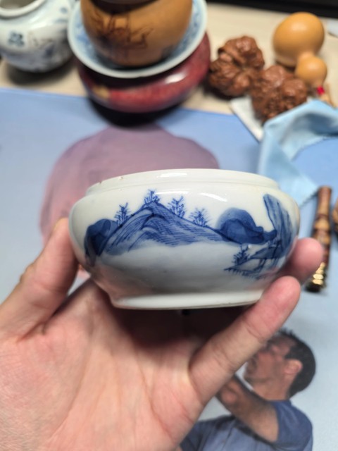 古玩陶瓷青花山水人物紋水洗真品鑒賞圖