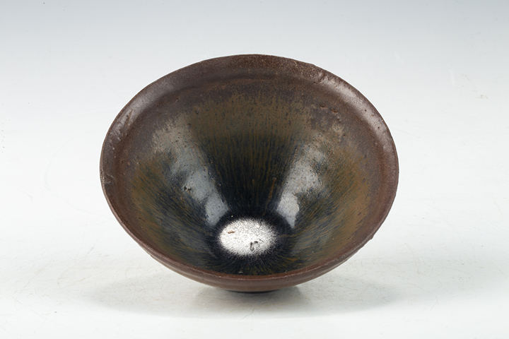 古玩陶瓷明以前·建窯柿紅釉兔毫盞拍賣，當(dāng)前價格4656元