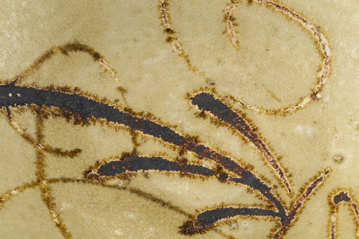 古玩陶瓷明以前·長(zhǎng)沙窯花草紋大碗拍賣，當(dāng)前價(jià)格9334元