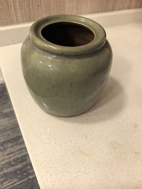 古玩陶瓷青釉罐真品鑒賞圖