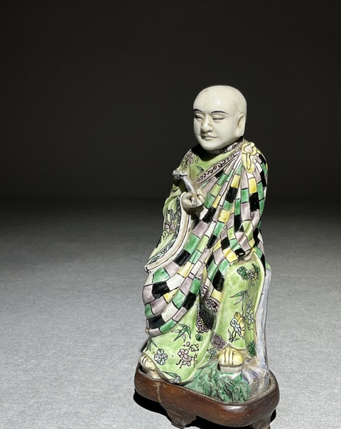 古玩陶瓷素三彩瓷像真品鑒賞圖