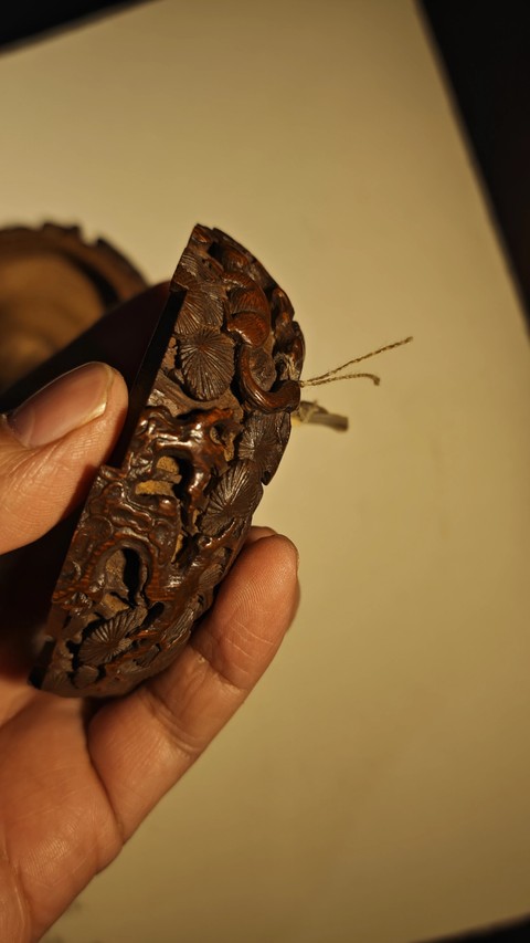 古玩雜項(xiàng)竹刻香盒真品鑒賞圖