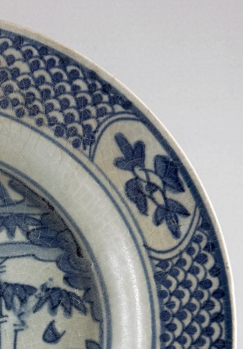 古玩陶瓷青花鳳穿牡丹紋大盤真品鑒賞圖