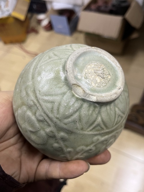 古玩陶瓷龍泉罐真品鑒賞圖