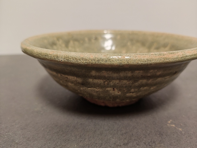 古玩陶瓷青釉小碗真品鑒賞圖