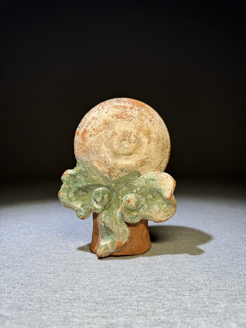 古玩陶瓷【館藏級重器】唐代:紅陶彩繪如意云紋陶鼓【身份顯赫】【級別極高】拍賣，當前價格0元