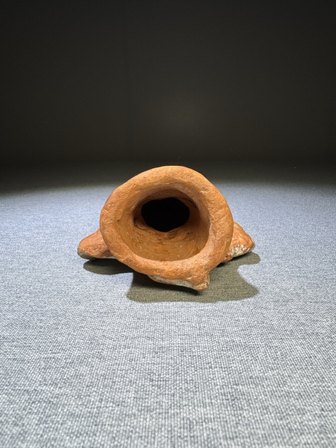 古玩陶瓷【館藏級重器】唐代:紅陶彩繪如意云紋陶鼓【身份顯赫】【級別極高】拍賣，當前價格0元