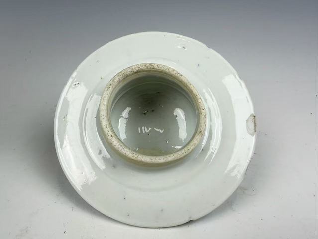 古玩陶瓷清晚期·青花雙龍戲珠大瓶拍賣，當(dāng)前價格776元