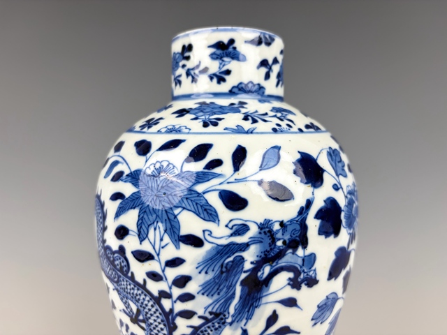 古玩陶瓷清晚期·青花龍穿牡丹大瓶拍賣，當前價格940元