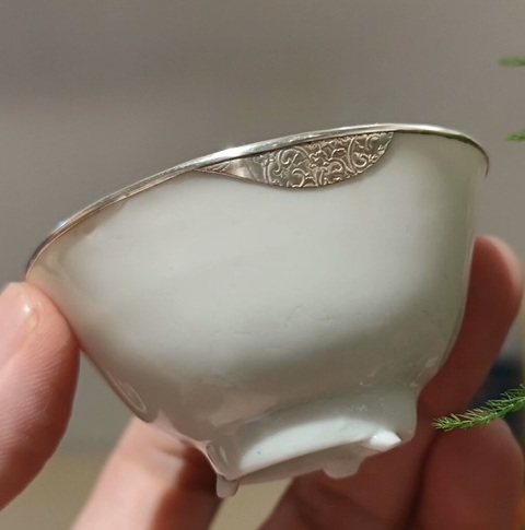 古玩陶瓷白釉杯子真品鑒賞圖