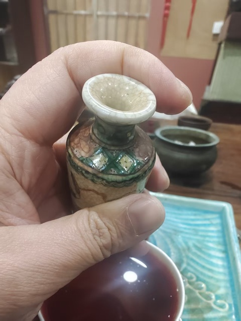 古玩陶瓷晚清哥釉五彩瓶真品鑒賞圖