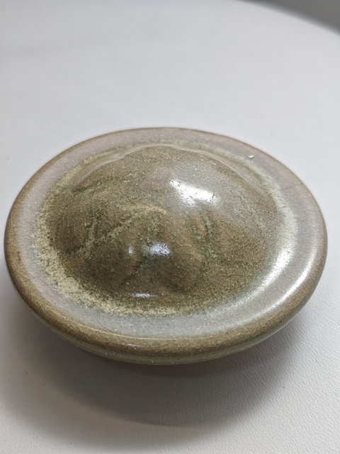 古玩陶瓷龍泉窯蓋罐真品鑒賞圖