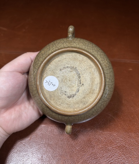 古玩陶瓷黃哥釉雙耳爐真品鑒賞圖