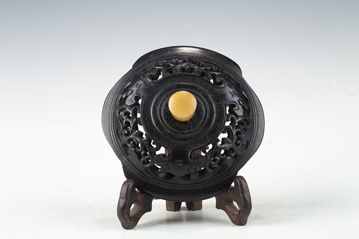 古玩陶瓷清末民初·銅橋耳三足爐拍賣，當前價格3000元