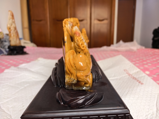 古玩玉器黃龍玉雕“八駿擺件”真品鑒賞圖