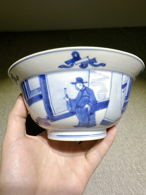 古玩陶瓷清康熙青花人物故事圖折沿碗真品鑒賞圖