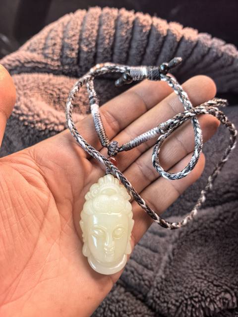 古玩玉器和田玉佛頭掛件真品鑒賞圖