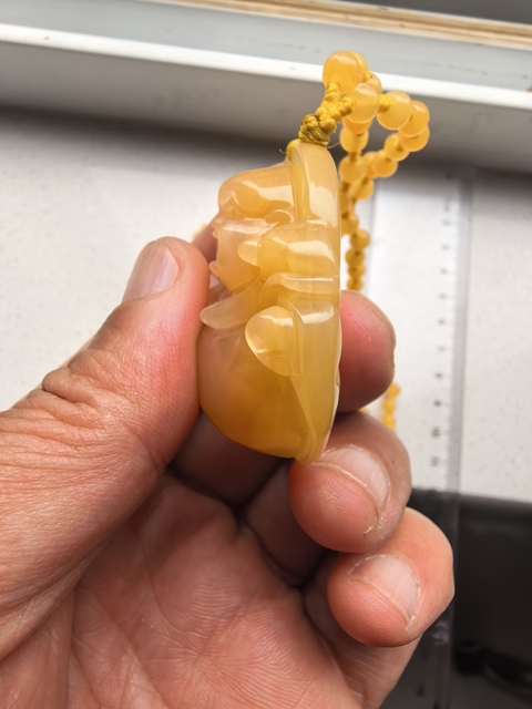 古玩玉器黃龍玉雕“佛公掛件”真品鑒賞圖