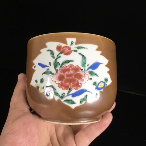 古玩陶瓷清雍正·紫金釉開光粉彩牡丹花卉紋缸拍賣，當(dāng)前價(jià)格880元