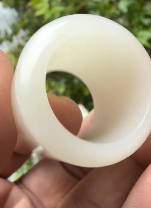 古玩玉器和田白玉扳指真品鑒賞圖