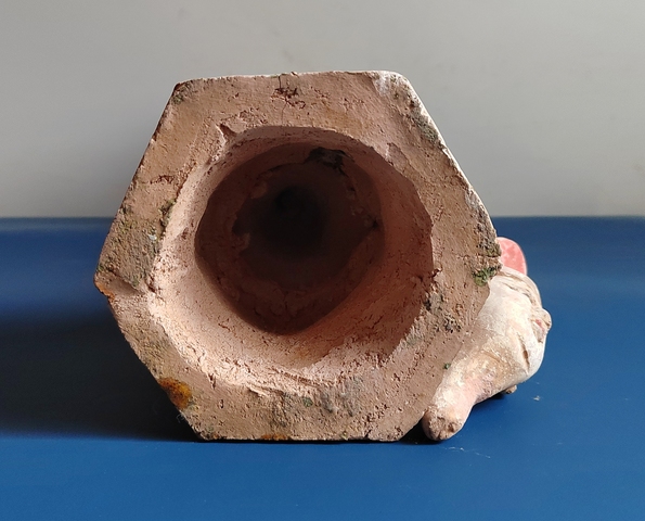 古玩陶瓷碩大的精品明代三彩背桌人物俑45.5厘米拍賣，當前價格266元