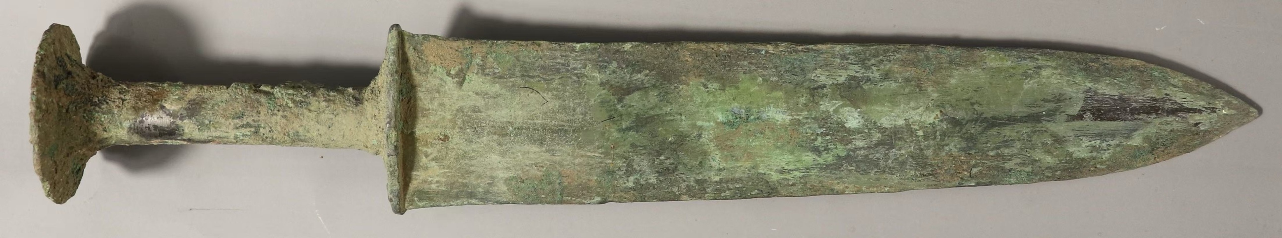 古玩雜項**短劍拍賣，當前價格3500元