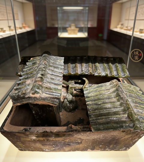 古玩陶瓷漢·四合院拍賣，當前價格35000元