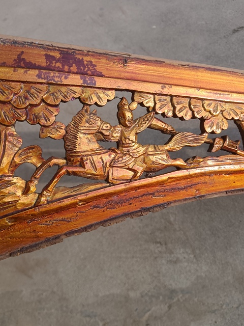 古玩雜項民國：戲曲刀馬人物鏤空木雕花板一片拍賣，當前價格84元