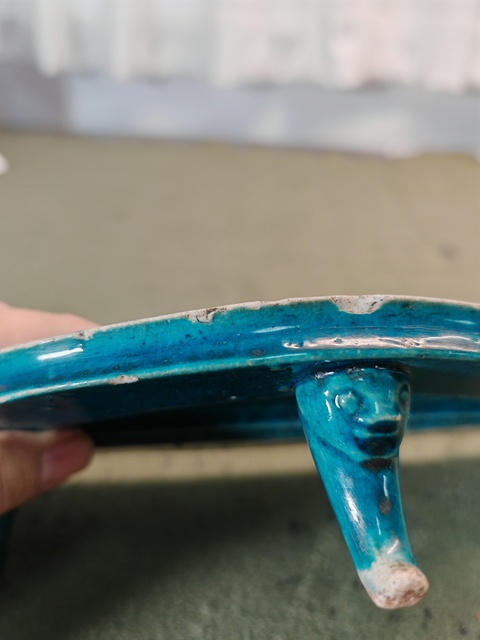 古玩陶瓷孔雀藍釉半圓書幾真品鑒賞圖