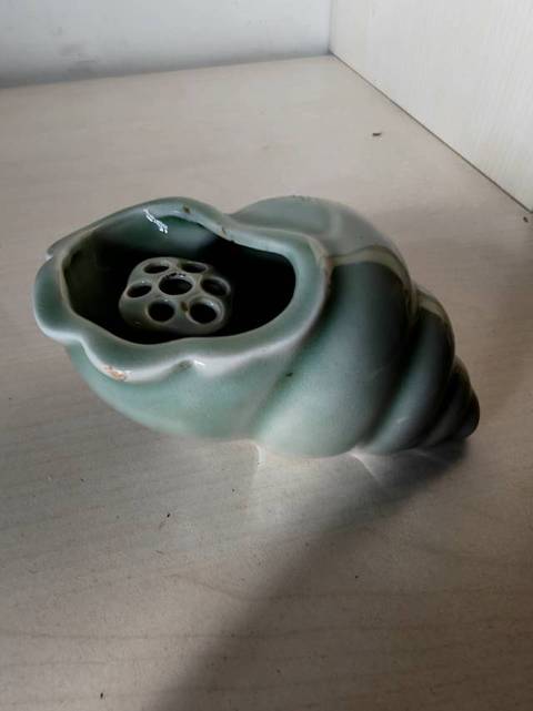 古玩陶瓷青釉法螺真品鑒賞圖