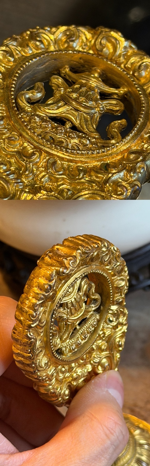 古玩銅器寶幢真品鑒賞圖