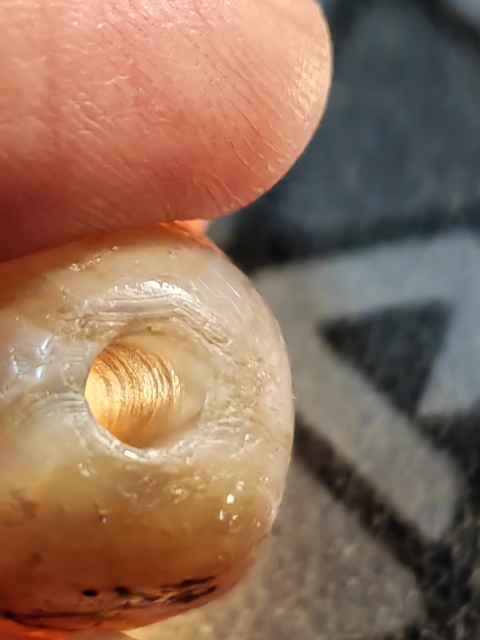 古玩玉器纏絲瑪瑙珠真品鑒賞圖