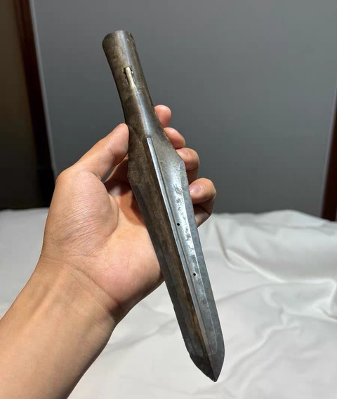 古玩銅器銅矛真品鑒賞圖