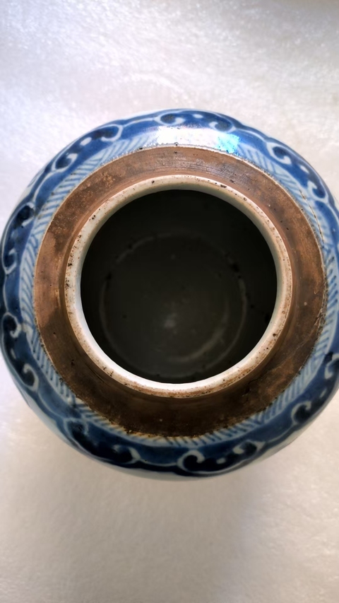 古玩陶瓷清早期青花罐真品鑒賞圖