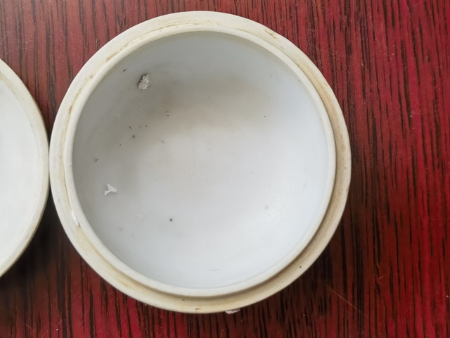 古玩陶瓷明末青花蓋盒真品鑒賞圖